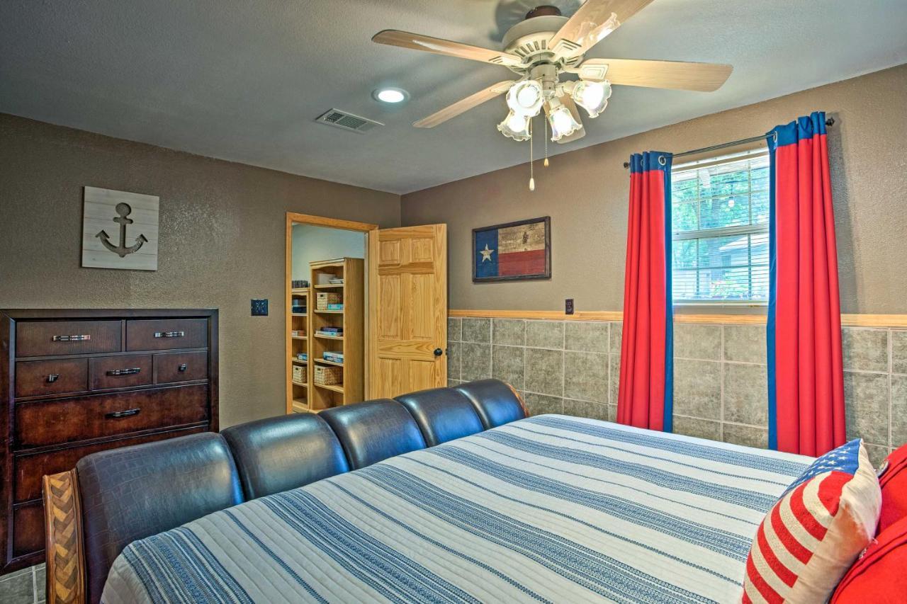 Lake Texoma Cabin - 1 Mi To Park And Boat Ramp! Willow Spring Екстериор снимка