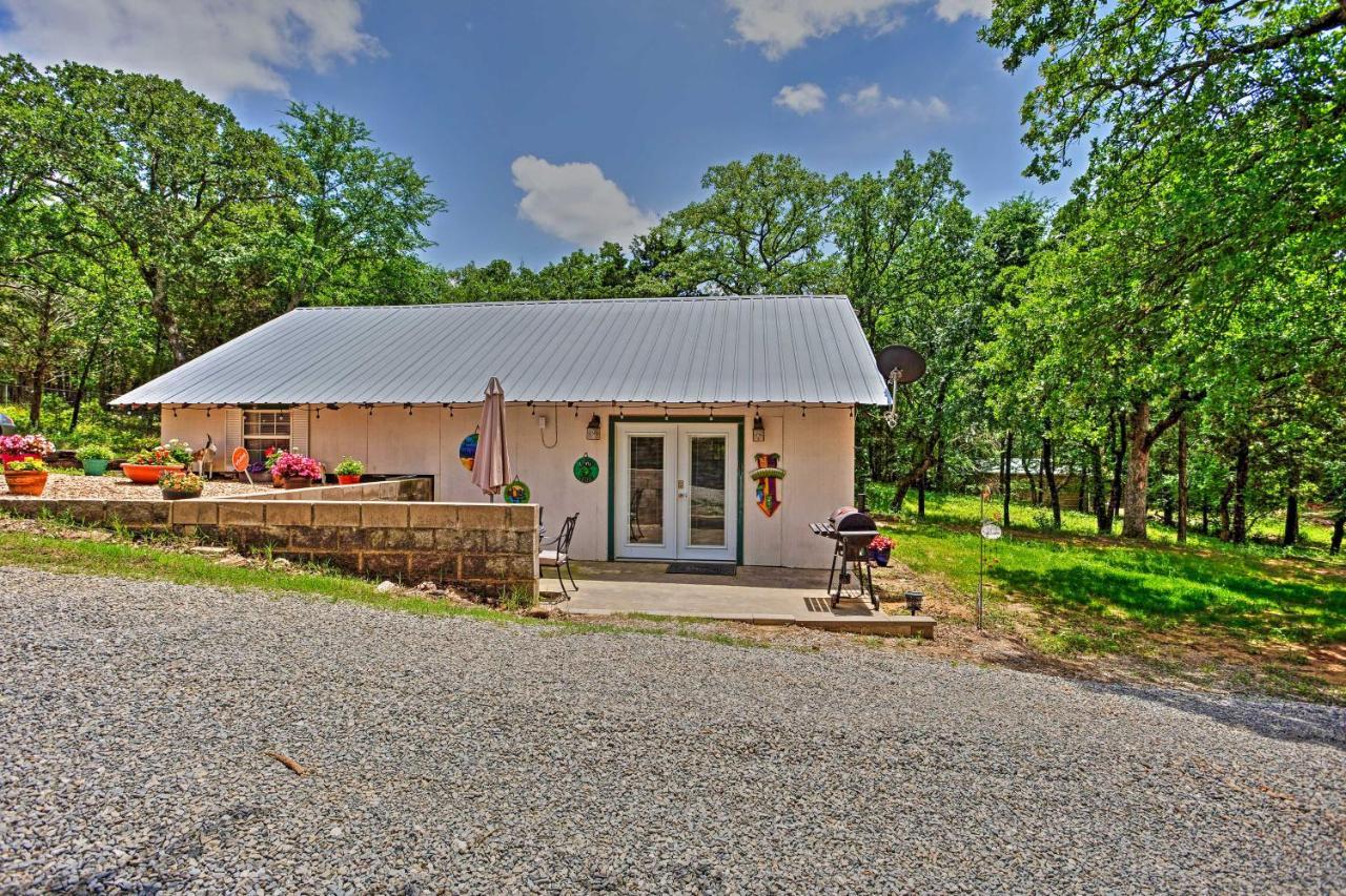 Lake Texoma Cabin - 1 Mi To Park And Boat Ramp! Willow Spring Екстериор снимка