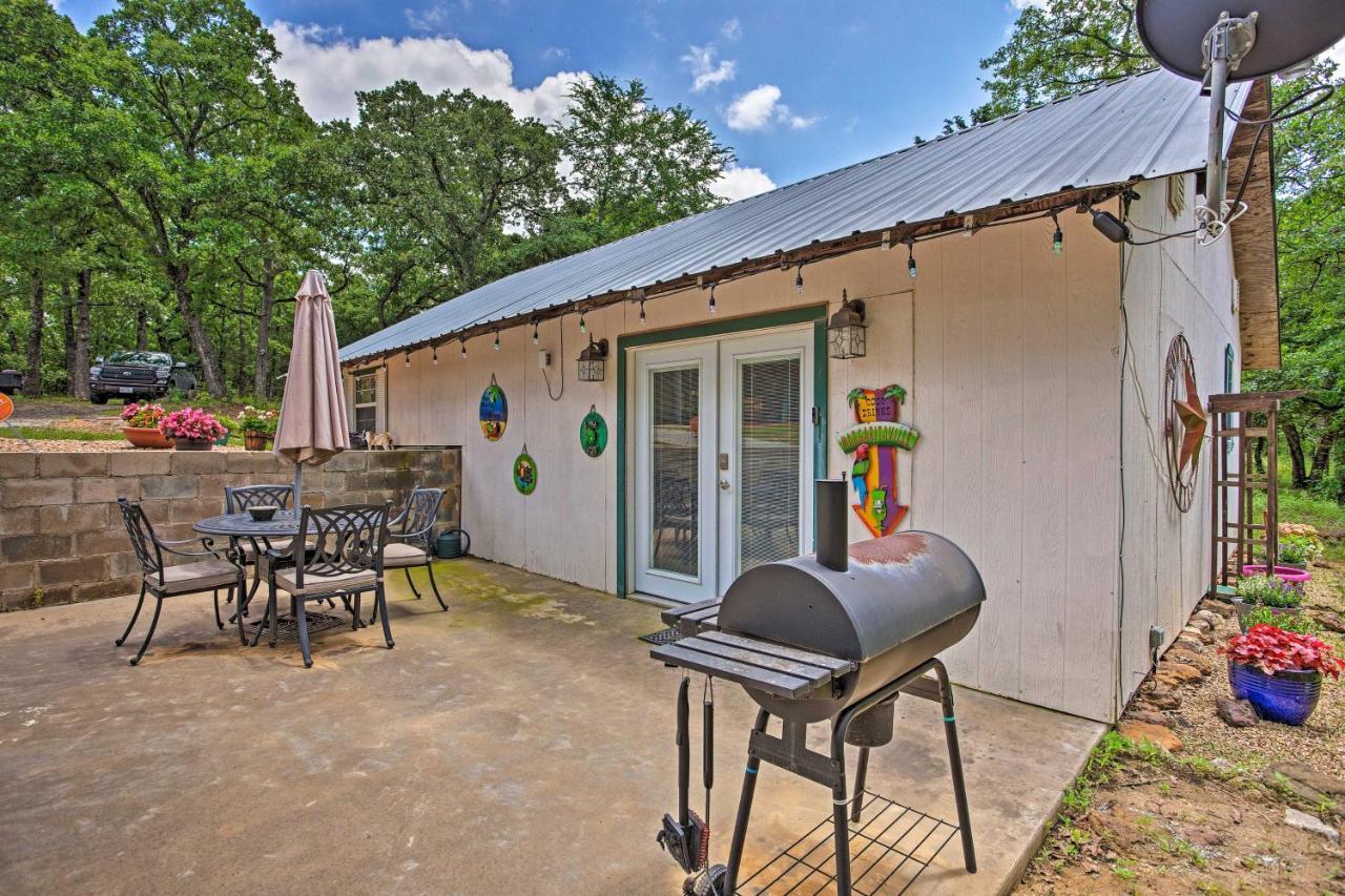 Lake Texoma Cabin - 1 Mi To Park And Boat Ramp! Willow Spring Екстериор снимка