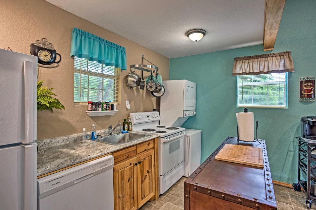 Lake Texoma Cabin - 1 Mi To Park And Boat Ramp! Willow Spring Екстериор снимка